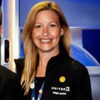 20+ perfiles de «Stephanie Loch»