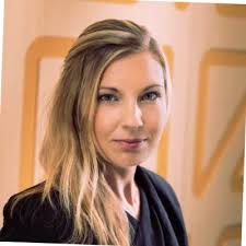 I am unbelievably thrilled to announce that I have been awarded a 3 year  Lectureship (Assistant Professor, for my American connections) in Jewellery  & Silversmithing at the world-renowned Edinburgh…