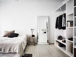 After such a wonderful experience designing my living room in partnership with havenly, i knew immediately that i already had one small, modern piece of art (the one in the upper left) and asked. Small Space Minimalist Master Bedroom Design Trendecors
