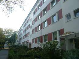 Schließlich ist so eine wohnungsauflösung nicht nur zeitaufwendig, sondern erfordert oft auch großen kraftaufwand und organisationstalent. 2 Zimmer Wohnung Zum Verkauf Salzmannstrasse 25 10319 Berlin Friedrichsfelde Mapio Net