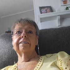 Churches in Hampstead with traditional services