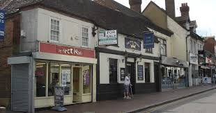 However it is still a somewhat dull area to visit rendering this article pointless in comparison to more exciting places such as dudley and hull. Buggy Brigade Central Watford Town