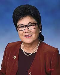 Susan Halas's Instagram, Twitter & Facebook