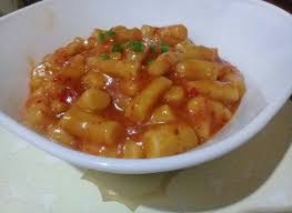Lihat juga resep cemilan bitterballen macaroni isi keju lumer enak lainnya. Resep Tteokbokki Kue Beras Pedas Korea Rasa Indonesia Oleh Il Ma Resep Resep Resep Masakan Indonesia Memasak