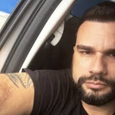 Stream Marcus Ávila music