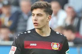 Asked his ideal position, havertz responded: Arsenal Find 19 Year Old Mesut Ozil Replacement
