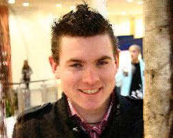 Network Norfolk : Phils heads off to Hillsong church