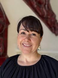 Dansk længere nede) Ullut ingerlalluarfiusut nalliussisassavagut,  pitsaasorpassuarnimmi pisoqartarpoq🤩🎉❤️💃🏽 Naalagaaffeqatigiinneq  pillugu ilisimasaqarnerulernissaq anguniarlugu maanna 30 mio. kr.  isumaqatigiinniutigivakka 🙌 Nunatta kulturittalu ...