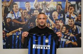 Radja nainggolan is a belgian professional footballer who plays as a midfielder for italian club inter milan. Nainggolan Let S Take So Much Satisfaction Together Ready To Take Number 22 Fedenerazzurra