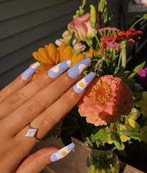 La fleur bouquets x servicedby_e collaboration. Golf Le Fleur Laradoesnails On Insta For More Nails
