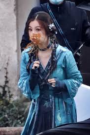 暑假作业不再愁跟着严雨霏张婉莹罗智莹这样做轻松又高效