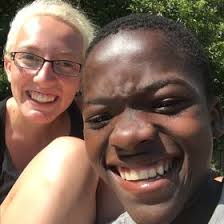 Larissa Blevins (larissa1023)