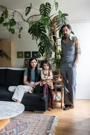 Noemi Ferst And Benjamin Moreau Gigi 4 Years Old The Socialite Family Vladimir Cosma Trois Enfants Polo Pan