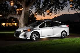 Toyota gives prime owners a say in how their machines dole out their electric and gas power. 2017 Toyota Prius Prime Advanced Review