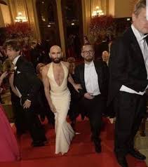 Whether you look at rankings from davos or on an international. Meet The Prime Minister Of Luxembourg Xavier Bettel And His Husband Gauthier Destenay Bestnewsgh Com Compelling News On The Go 24 7 All Sides All Angles
