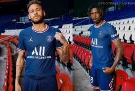 According to the outlet, the jersey will be released in the summer of 2022. Paris Saint Germain 2021 22 Jordan Home Kit Football Fashion