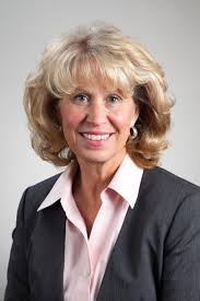 Cynthia (Tia) Larson, MD