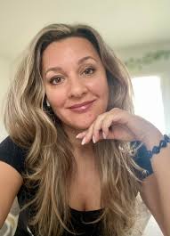 Hello I'm Rita I'm a very professional licensed Sex Therapist I have a long  list of skilled modalities and certifications! I'm 29 mother of one, I do  my best to carry out