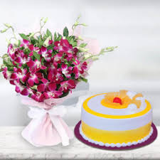 Birthday cake and flowers delivery in hyderabad. Online Flowers And Cake Delivery In Hyderabad Buy Flower Cake Combo Now