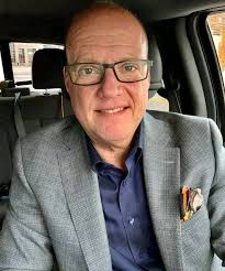 Hello I'm from florida I need wife from any country