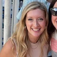 Stephanie Bracero's Instagram, Twitter & Facebook