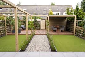 Pin Von Sakinat Melikov Auf Garten Reihenmittelhaus Garten Terrasse Sandkasten Garten Garten