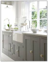 Dark Lower Kitchen Cabinets White Upper Home Design Ideas Home Kitchens Kitchen Design Grey Kitchen Cabinets