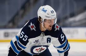 Scheifele spent his first six years in hockey as a defenseman until his minor bantam coach, searching for offense, put him at forward. E9sznqkhaavhxm