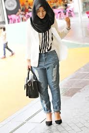 We would like to show you a description here but the site won't allow us. Latest Casual Hijab Styles With Jeans 2018 2019 Trends Looks