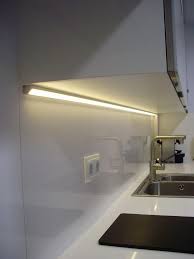 I M Amazed By This Lamp Design It Pairs So Nicely With The Neighboring Decorations Illuminazione Led Cucina Illuminazione Cucina Illuminazione Controsoffitto