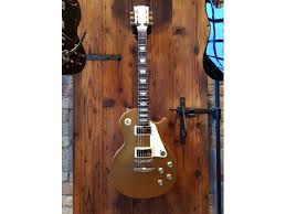 Get a low price and free shipping on thousands of items. Gibson Les Paul Tribute Gold Top Esse Music Store