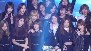 The latest tweets from once a buddy twice a gfriend (@g_f_harmony). Pin By Hannah On I O I Twicecoaster Lane 2 Nayeon Mina