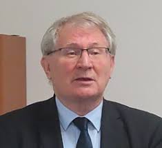 Szarka László (történész)