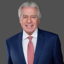 Daniel Soloway's Instagram, Twitter & Facebook