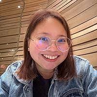 Noel Perry's Instagram, Twitter & Facebook