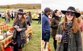 Do you have your outfit ready to go? Horse Racing In Virginia What Do I Wear To Fall Gold Cup Heather Bien