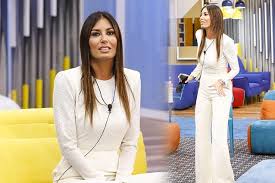 Anche nel fine settimana i due si sono mostrati piuttosto vicini. Ultime Notizie Gf Vip 2020 Puntata 18 Elisabetta Gregoraci Candida In Bianco Con Orecchini E Scarpe Di Lusso Rassegna Stampa