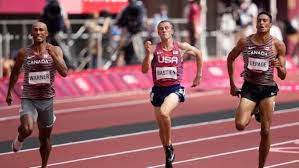 The decathlon consists of ten track and field events, with a points system that awards higher scores for better results in each of the ten components. Jkayahwkbjzm2m