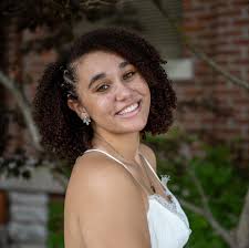 Class of 2021, Senior: Kyra.