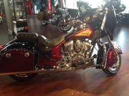 Indian Motorcycle 2014 Custom Paint Job Chieftain Indian Motorcycle Motorcycle Paint Jobs Motorcycle Painting