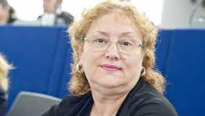 În finalul ședinței, renate weber a fost întrebată daca are. Avocatul Poporului Vrea SÄƒ CunoascÄƒ SituaÈ›ia Sezonierilor Din Germania Evenimentul Zilei