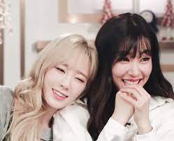 Check out our kpop friends selection for the very best in unique or custom, handmade pieces from our shops. Kpop Idols And Their Best Friends K Pop Amino