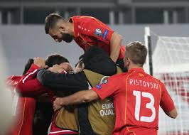 In this app you can participate in the biggest football tournaments in the world. Ek Poule Oranje Compleet Pandev Doet Het Voor Noord Macedonie Voetbal International