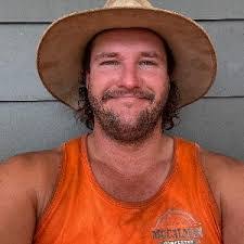 Robert Murison's Instagram, Twitter & Facebook