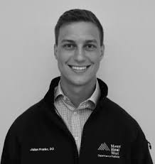 Julian Franko Naveen Galla Alexander Hsu Cheng-Han Lee Amanda Loh Desiree  Mayorga