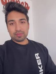 John Blizzard's Instagram, Twitter & Facebook