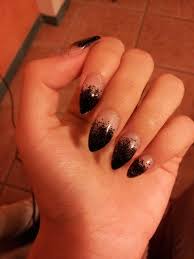 Almond Black And Red Ombre Nails Almond Shaped With Black Glitter Ombre 3 Take Off Acrylic Nails Diy Acrylic Nails Acrylic Nail Art