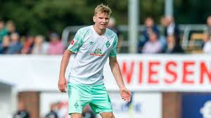 Es werden unter anderem die trainerstationen und seine stationen als spieler aufgelistet. Jung Bescheiden Zielstrebig Nick Woltemade Im Werder Interview