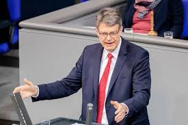 Ein auftritt merkels habe keinen mehrwert. Bundestagswahl 2021 Cdu Politiker Patrick Schnieder Zur K Frage