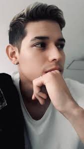 Efrain Guzman (@efrainguzmanoficial) • Instagram photos and videos